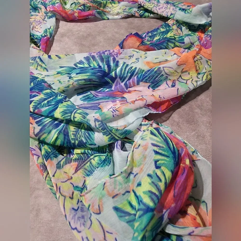 COLLECTION EIGHTEEN Tropics Flower TBA Scarf 21
